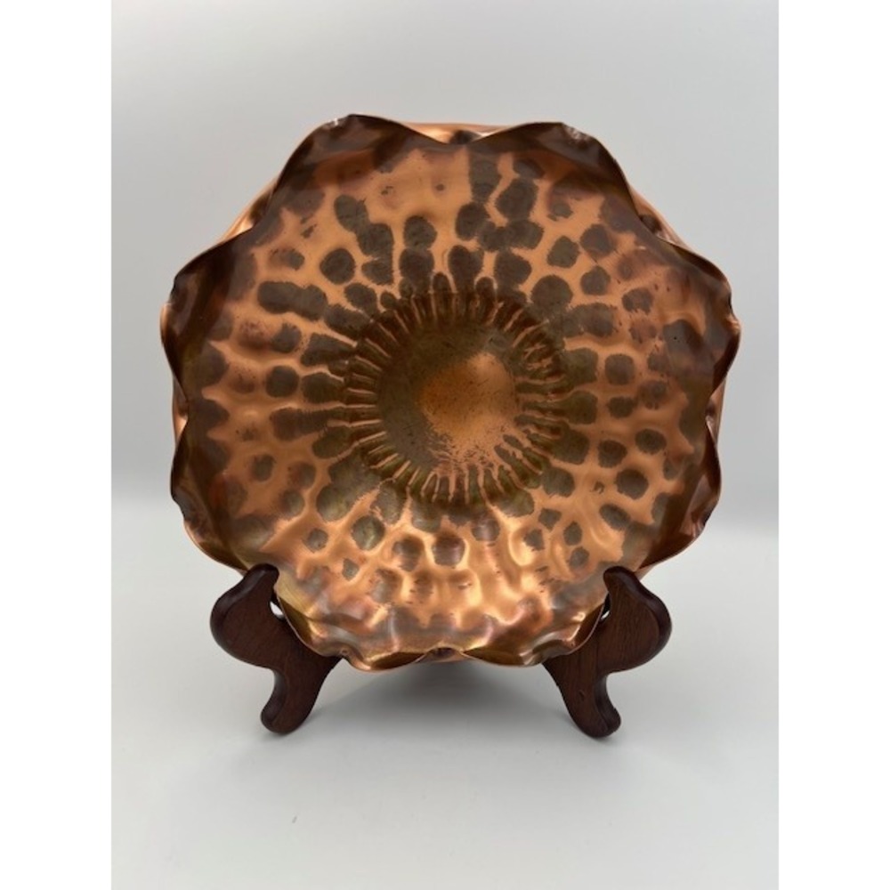 Gregorian Copper Hand Hammered Ruffled Edge Bowl Vintage Signed 310 9 Inch